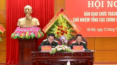 Đại tướng Nguyễn Trọng Nghĩa nhận bàn giao chức trách, nhiệm vụ Chủ nhiệm Tổng cục Chính trị