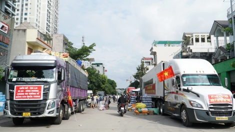 Thời sự 18h 25/11/2025: Hàng nghìn chuyến xe chở hàng cứu trợ hướng về Nam Trung bộ và Tây Nguyên