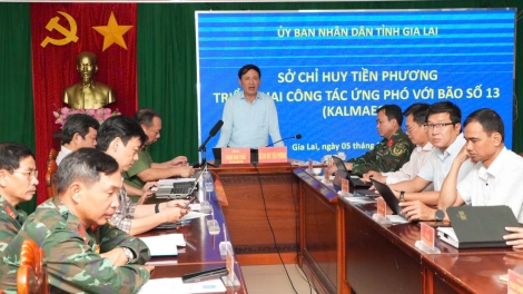 Di dời trên 100.000 hộ dân khỏi vùng nguy hiểm của bão