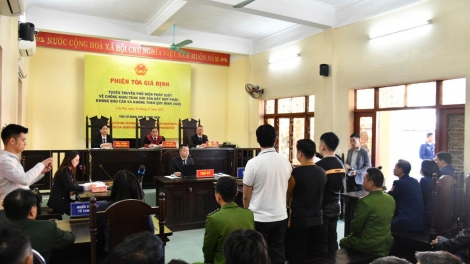 Phiên tòa giả định – Bài học sâu sắc về pháp luật