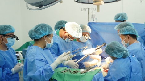 Thực hiện 7 ca ghép tạng trong 3 ngày và ca ghép phổi đầu tiên ở miền Nam