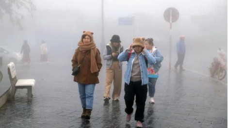 Thời tiết ngày 6/11/2025: Miền Trung mưa rất to, Bắc Bộ rét, Nam Bộ có dông