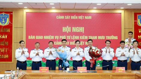 Thiếu tướng Trần Văn Lượng giữ chức Phó Tư lệnh kiêm Tham mưu trưởng Cảnh sát biển Việt Nam