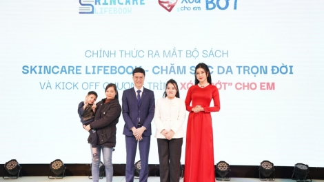 Bác sĩ Hoàng Văn Tâm & Hành trình xoá “bớt” trên mặt, xóa "sẹo" trong tâm hồn cho các em nhỏ