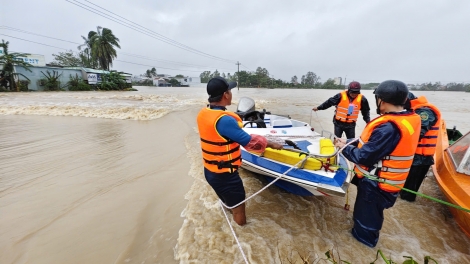 Chúng tôi chỉ là người yêu đồng bào!