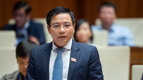 Cấm kinh doanh thuốc lá điện tử, thuốc nung nóng, khí N2O, và các chất hướng thần