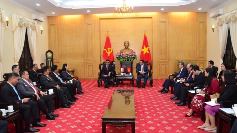 Thúc đẩy hợp tác đào tạo cán bộ Việt Nam và Indonesia 