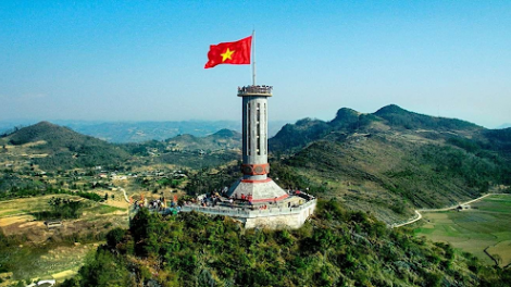 Lãnh đạo không phải người địa phương: Toàn tâm lo việc nước