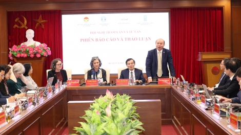 Tăng cường vai trò lãnh đạo của cán bộ nữ trong chính quyền địa phương trong kỷ nguyên mới