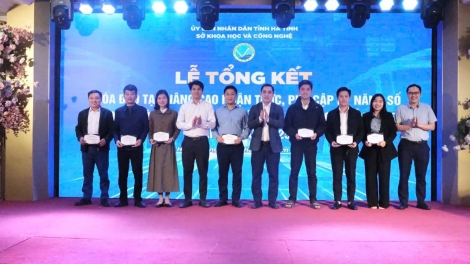 Hà Tĩnh: Nâng cao nhận thức và kỹ năng chuyển đổi số cho cán bộ cấp xã