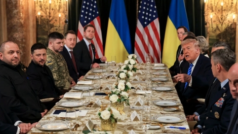 Đàm phán với Ucraina tiến gần thỏa thuận chấm dứt chiến sự