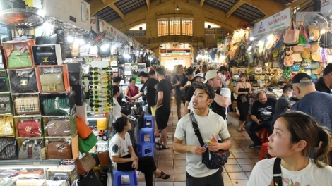 Hộ kinh doanh có doanh thu vượt ngưỡng miễn thuế có thể được tính thuế trên phần lợi nhuận