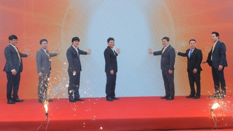 Bệnh viện đầu tiên tại Việt Nam thí điểm ứng dụng thiết bị bay không người lái trong vận chuyển y tế