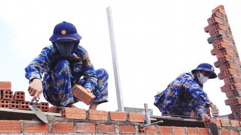 Lữ đoàn 162 tăng cường lực lượng đẩy nhanh tiến độ "Chiến dịch Quang Trung"