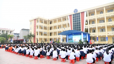 Giáo dục tình yêu biển đảo cho học sinh qua Cuộc thi "Em yêu biển đảo quê hương"