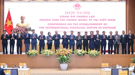 Thời sự 12h 21/12/2025: Trung tâm tài chính Quốc tế chính là "bệ phóng" vươn tầm khu vực và ra TG