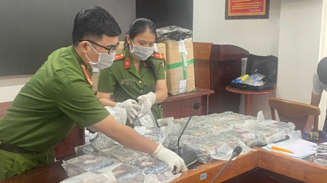 TP.HCM phá đường dây ma túy xuyên quốc gia 