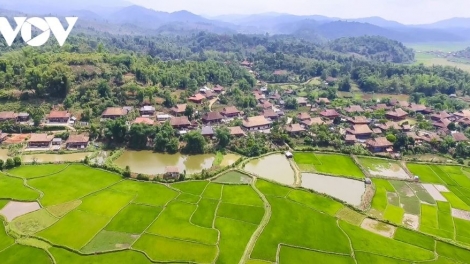 Cần thêm nhiều chính sách đồng bộ để thực hiện mục tiêu giảm nghèo nhanh và bền vững