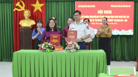 Vùng Cảnh sát biển 3 ký kết chương trình phối hợp tuyên truyền biển, đảo tại Đồng Tháp
