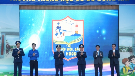 Vùng Cảnh sát biển 1 phát động Cuộc thi “Em yêu biển, đảo quê hương” THCS tại Hải Phòng
