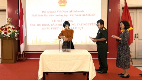 Cộng đồng người Việt tại Indonesia chung tay hướng về đồng bào vùng bão lũ