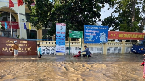 Nhiều hồ chứa nước ở Lâm Đồng tăng lượng xả tràn, vùng hạ lưu nguy cơ ngập sâu 