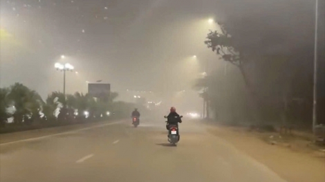 Không khí nhiều khu vực ở Hà Nội rất không tốt cho sức khỏe