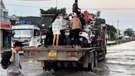 2 người tử vong, khoảng 3.296 căn nhà bị ngập lụt ở vùng biển Lâm Đồng  