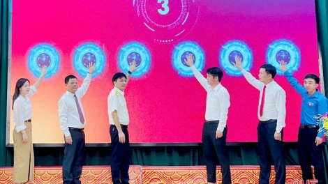 Hà Tĩnh đẩy mạnh chuyển đổi số, kiến tạo chính quyền hiện đại