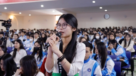 Thắp sáng tương lai - chung tay xoá bỏ rào cản giới