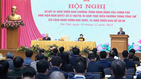 Thời sự 18h 18/12/2025: Triển khai nền tảng VneID trở thành công cụ số QG phục vụ người dân và DN