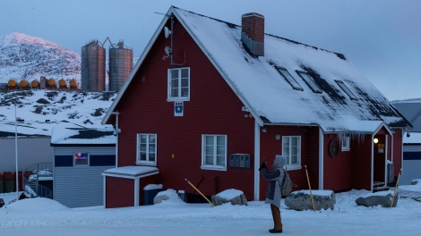 Tổng thống Trump bất ngờ xuống thang về Greenland, EU giữ thế thận trọng