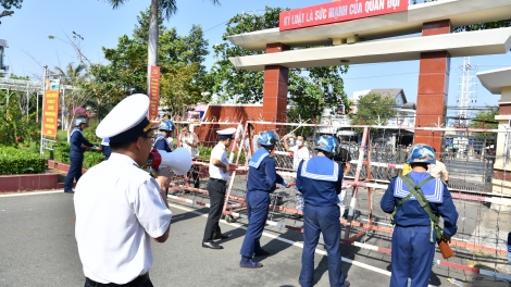 Lữ đoàn 171 quyết tâm bảo vệ an toàn Đại hội đại biểu toàn quốc lần thứ XIV