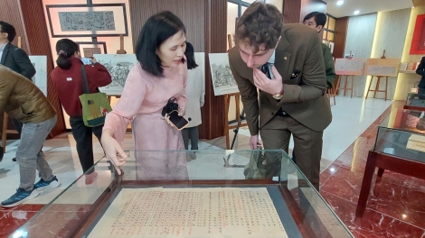 Từ lưu giữ đến lan tỏa: Hành trình đưa di sản tư liệu đến với công chúng