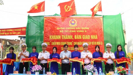  Quân chủng Hải quân khánh thành, bàn giao 11 căn nhà trong "Chiến dịch Quang Trung"