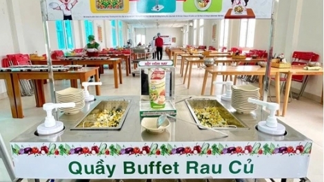 Khoảng trống trong bữa ăn học đường 