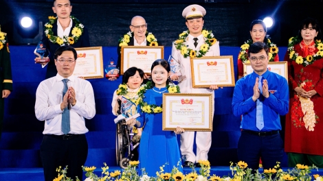 Nguyễn Ngọc Thiên Ân và hành trình lan toả lối sống xanh, văn hoá đọc đến bản làng vùng sâu, vùng xa