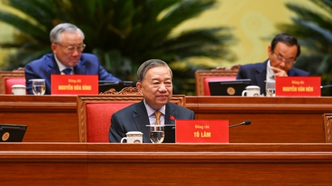 Nhiều Đảng Cộng sản các nước trên thế giới gửi điện mừng Đảng Cộng sản Việt Nam