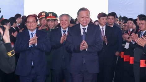 Thời sự 18h 16/1/2026: Tổng Bí thư Tô Lâm dự lễ khởi công nhà máy chế tạo chip bán dẫn tại Viettel