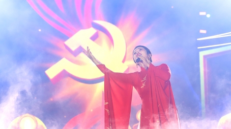 Quảng Ninh: 50 nghìn khán giả hoà ca mừng thành công Đại hội Đảng toàn quốc XIV