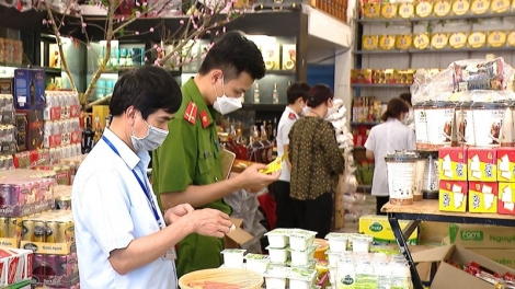 Đẩy mạnh kiểm tra công tác bình ổn thị trường; kiểm soát an toàn thực phẩm phục vụ tết  Bính Ngọ