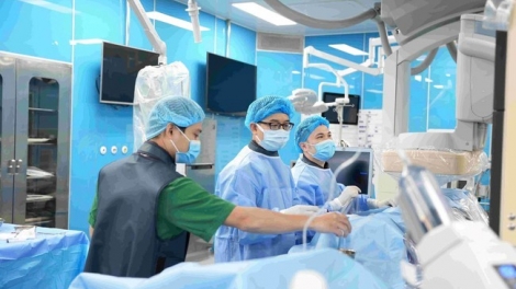 Cấp cứu thành công sản phụ băng huyết nặng sau sinh bằng kỹ thuật nút mạch hiện đại