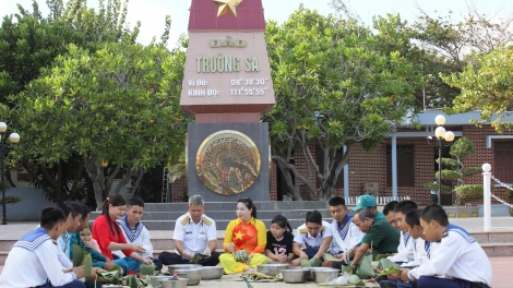 Tết ấm tình quân dân ở Trường Sa