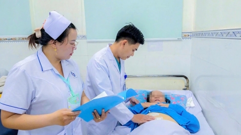 TP.HCM dự kiến chi trả toàn bộ học phí cho bác sĩ nội trú