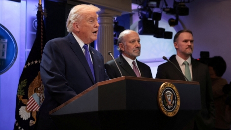 Tổng thống Trump nâng thuế nhập khẩu toàn cầu lên 15%