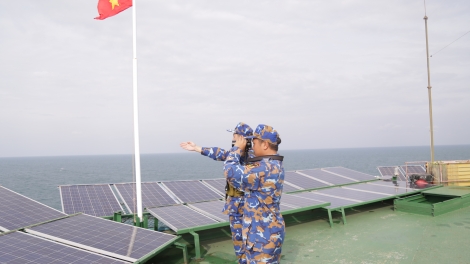 Tết của những người lính nhà giàn DK1 trên những “pháo đài thép”