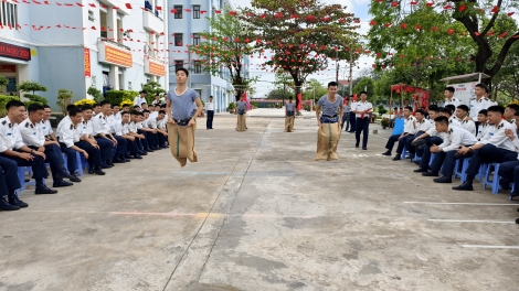 Học viện Hải quân sôi nổi các hoạt động vui Xuân, đón Tết