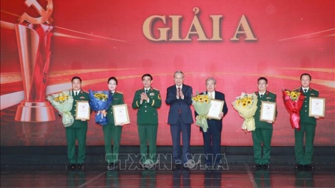 Tổng Bí thư Tô Lâm dự tổng kết, trao giải cuộc thi “Vững bước dưới cờ Đảng”
