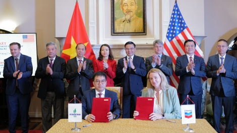 Việt Nam và Mỹ ký kết các văn kiện hợp tác về năng lượng