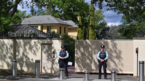 Thủ tướng Australia đi sơ tán khi nơi ở bị dọa đánh bom